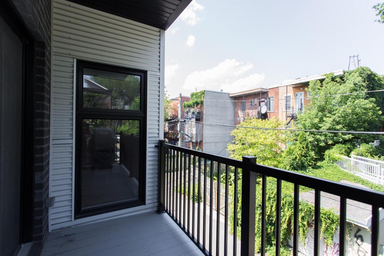 Exquisite Modern Condo In Little Italy By Den Stays Montréal Extérieur photo